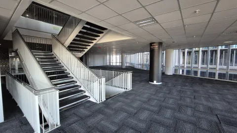 102 Rivonia Road, Sandton has a 984m² Office Space Available To Let (13)